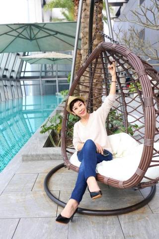 劉宇紹(大雄-Jim) - 新板希爾頓 劉宇紹(大雄-Jim) - 新板希爾頓