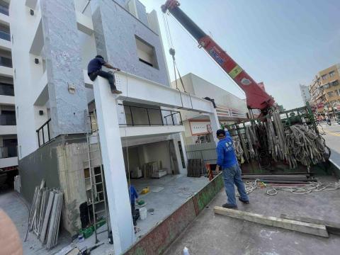 晨鶴吊車起重工程行 -  晨鶴吊車起重工程行 -