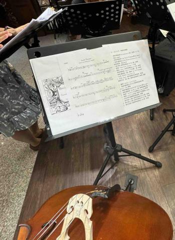 張紫訸 - 小型樂團 幫小朋友伴奏