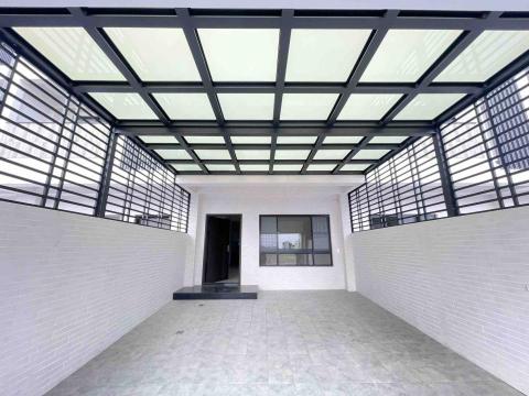 太平洋採光罩 - 