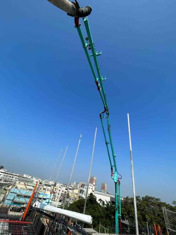 土木包工程 - 泵車施作