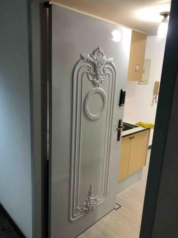 上尚油漆 - 鐵門油漆