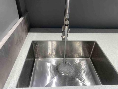 鍾采 - 水龍頭安裝✅