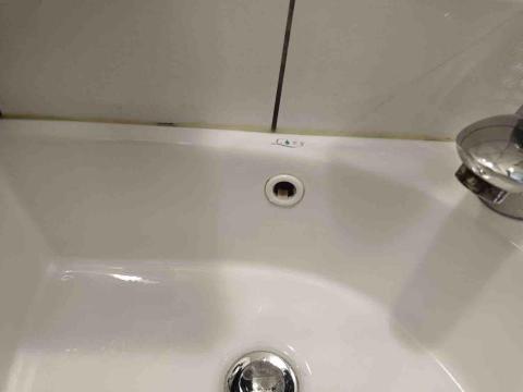 大熊個人清潔工作室 - 除霉完