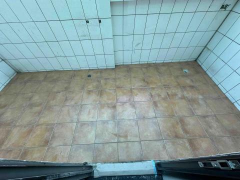 通和興工程有限公司 - 後陽台地板