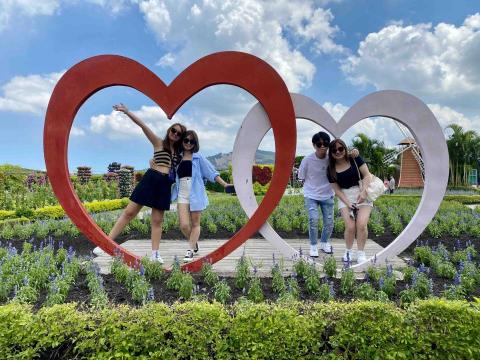 大周小包車 - 中社花市