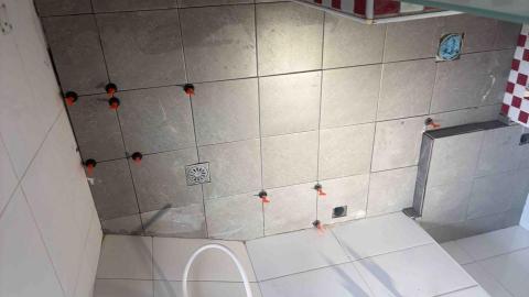 事事怡企業社 專業泥作房屋修繕大小事 - 磁磚副貼  事事怡企業社 專業泥作房屋修繕大小事 - 磁磚副貼