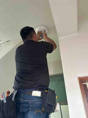 立澄水電工程行 - 民宅電路、燈具修復