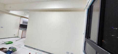 秝研油漆 防水工程 - 新竹縣竹北市，社區：蔚藍雅筑，全室虹牌乳膠漆（百合白）不含天花板+除霉+防水+浴室矽立康，施工中