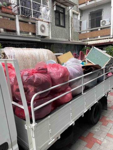 耀揚 - 清運家庭廢棄物