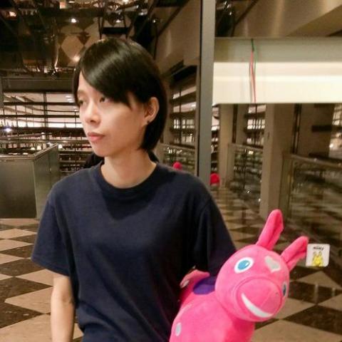 提供影印機尺寸服務的專家黃