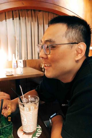 提供修車廠服務的專家王栢勛