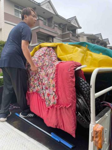 耀揚 - 檔車拖運