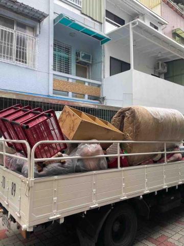 耀揚 - 清運家庭廢棄物