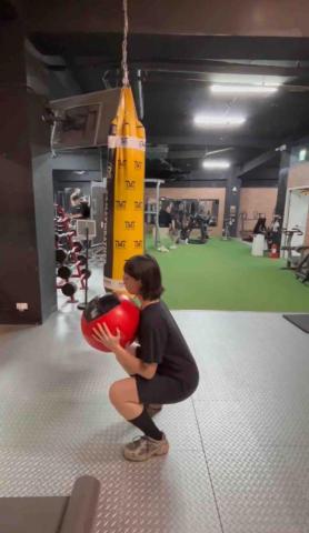 小胡健康練 - 重訓前 小胡健康練 - 重訓前