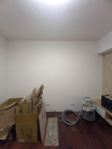 秝研油漆 防水工程 - 新竹市社區：慶華綠晶 全室乳膠漆+跳色油漆+門框噴漆虹牌鄉居+I白+司曼特燕麥黃+得利女裝灰+廁所矽酸鈣板上漆+矽立康，完成品