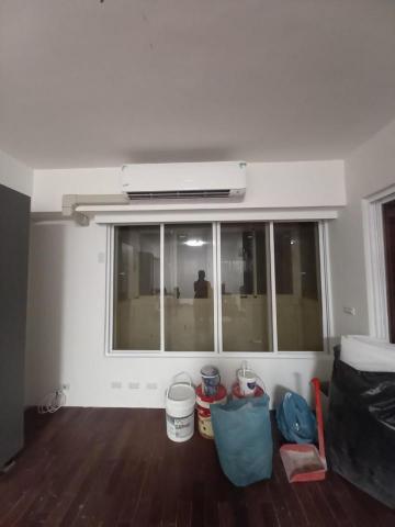 秝研油漆 防水工程 - 新竹市社區：慶華綠晶 全室乳膠漆+跳色油漆+門框噴漆虹牌鄉居+I白+司曼特燕麥黃+得利女裝灰+廁所矽酸鈣板上漆+矽立康，完成品