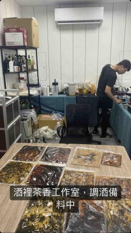 Kyu Tea -酒裡茶香 - 為了讓大家可以喝到好喝天然茶酒，與天然的素材，我們全部都是採用自製糖漿，自家種的茶葉，開價自然價錢會高一點，一分錢一分貨，好的選擇比較重要。