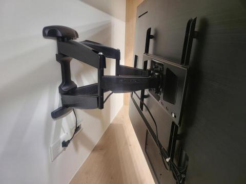 MARS - samsung 65吋電視使用
雙臂式伸縮架
樂歌Loctek PSW953M
安裝於水泥牆