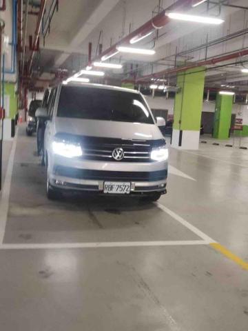 御皇實業工程行 - 專車接送