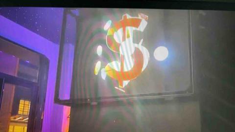 星利智能（台中） - 動態裸影3D廣告機