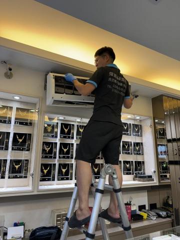 煒達專業清洗 - 冷氣清洗服務