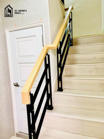 聖衞樓梯扶手有限公司 - 日式模組鐵件
想省點空間又不想太單調的風格就可以選它