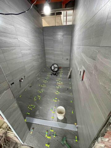 云品磁磚工藝 -  弘光科技大學施工！