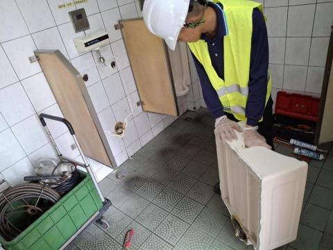 立即通企業社 - 小便斗疏通