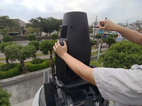 映奇系統科技股份有限公司 - 專業燈光安裝規劃