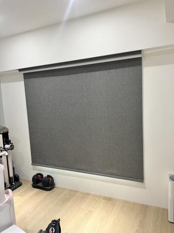 廖囿竣 - 無繩手提式捲簾