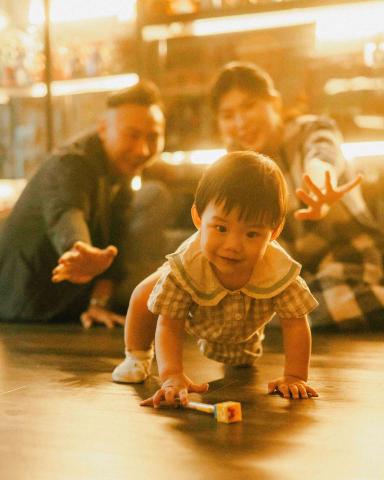 歐莉 - 家庭寫真