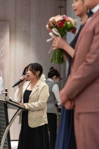 Sophie蘇菲 三語活動&婚禮&尾牙主持人 - 