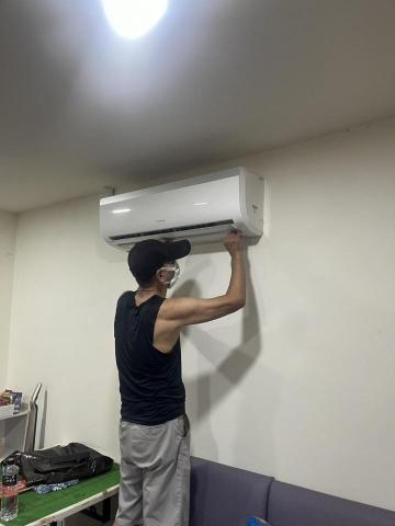 心安冷氣行  ＆傢俱搬運組裝 - 