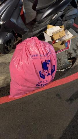 選軒萬事屋 - 120公升也可以幫忙代收的喔
價格很甜