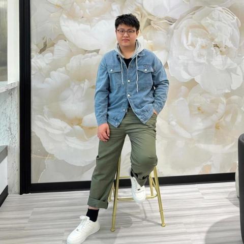 提供21服務的專家寵物散步遛達