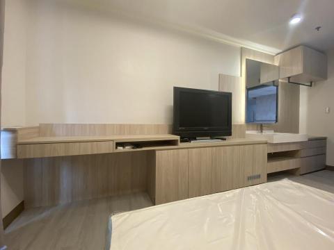 豐潤設計有限公司 - 台中市-清水區_顏公館
設計公司：業主
工程項目：新成屋_全室系統工程
施工項目：客餐廳電視櫃、主臥/次臥收納衣櫃、主臥/次臥床頭櫃、主衛/次衛浴櫃、書房書櫃
完工時間：2024.09

#室內裝潢 #室內裝修 #老屋翻修 #建案公設 #建案銷售中心