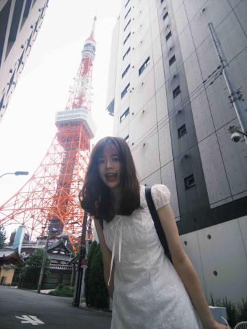 提供兒童美語教學方法服務的專家藍