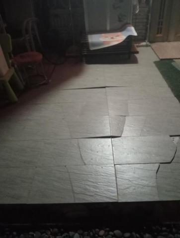 陳先生 - 磁磚破裂修補