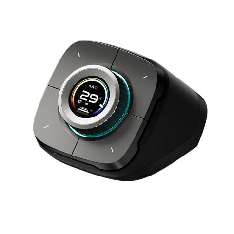 富芸科技有限公司 / 阿賢(Tim) - 桌上型控制器
可以偵測PM2.5, PM10, 溫度，濕度等資訊
可以設定四組情境，針對燈光，窗簾做百分比控制