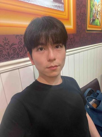 提供染髮劑灰服務的專家灰