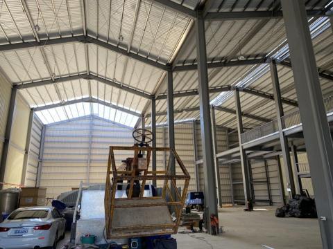 鍵霆有限公司 - 廠房外牆封版
