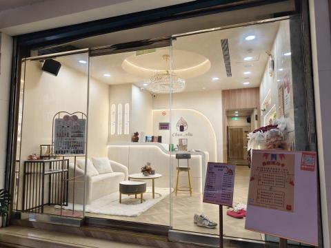 陳福正 - 台北長安東路二段春樹Spa室內清潔