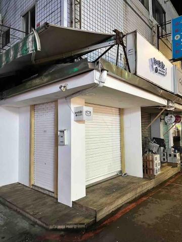 楊博澄 - 壓克力燈箱、迷你字背發光-關燈