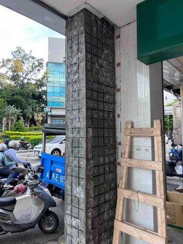 順富工程行（居家修繕》 - 磁磚剃除貼邊角