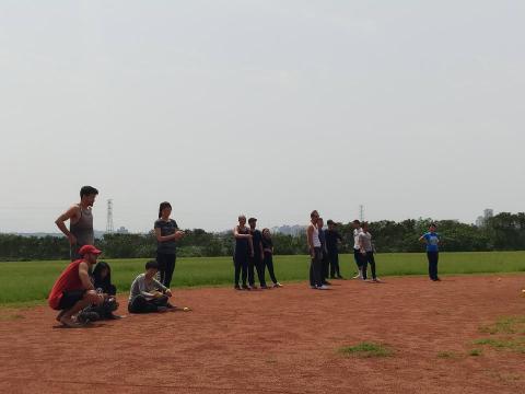 Move With E - 一起練！