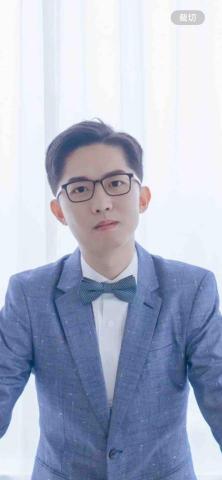 提供視頻剪輯軟件服務的專家許富翔