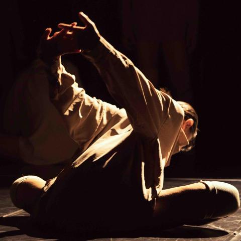 提供跳舞台北服務的專家林宸伃