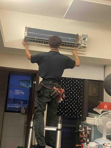 吳彥廷(崴奕空調） - 