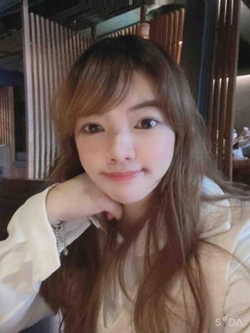 提供劉嘉雯服務的專家黃怡雯